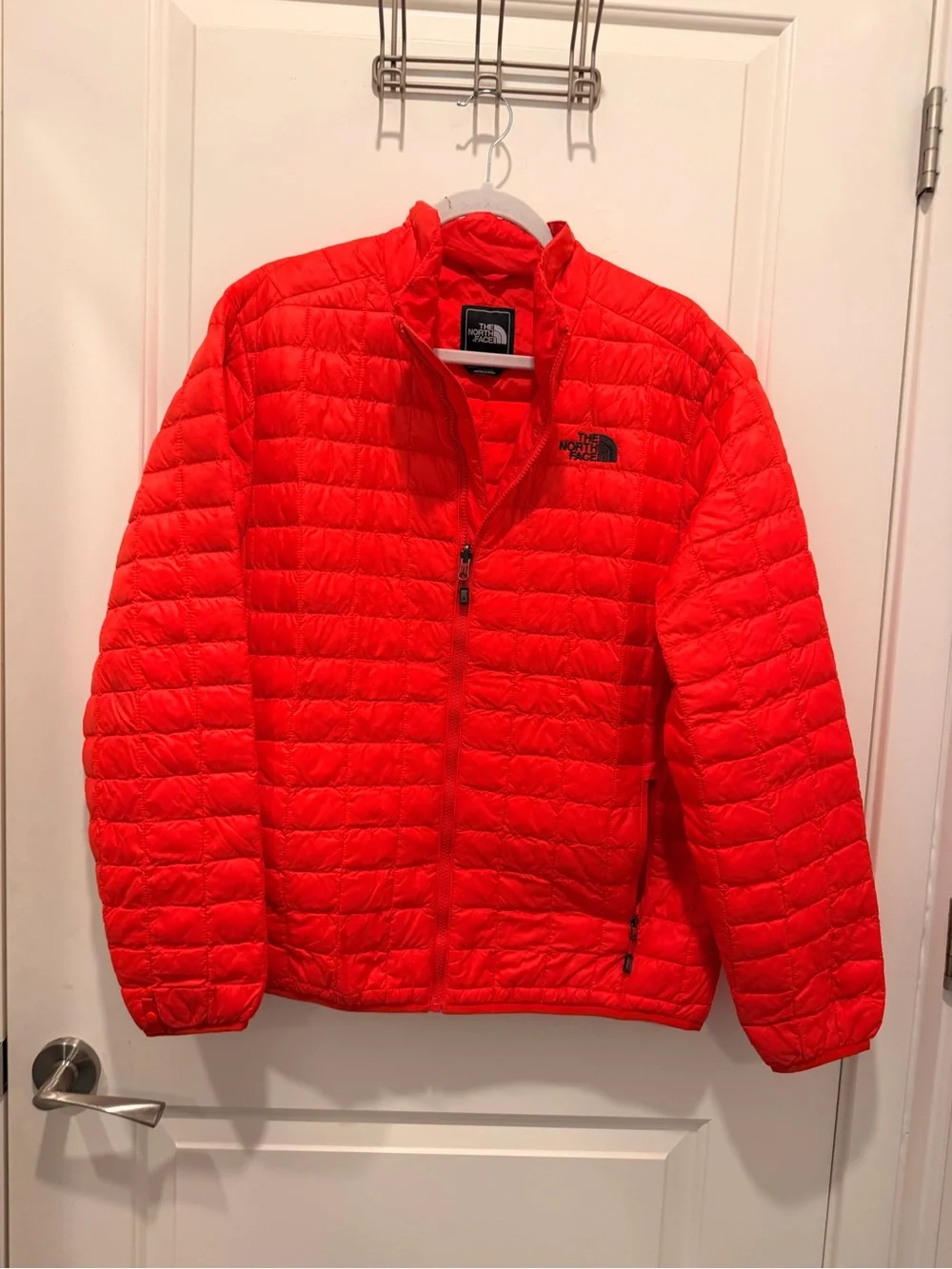 The North Face ThermoBall Quilted Full Zip Puffer Jacket Size L